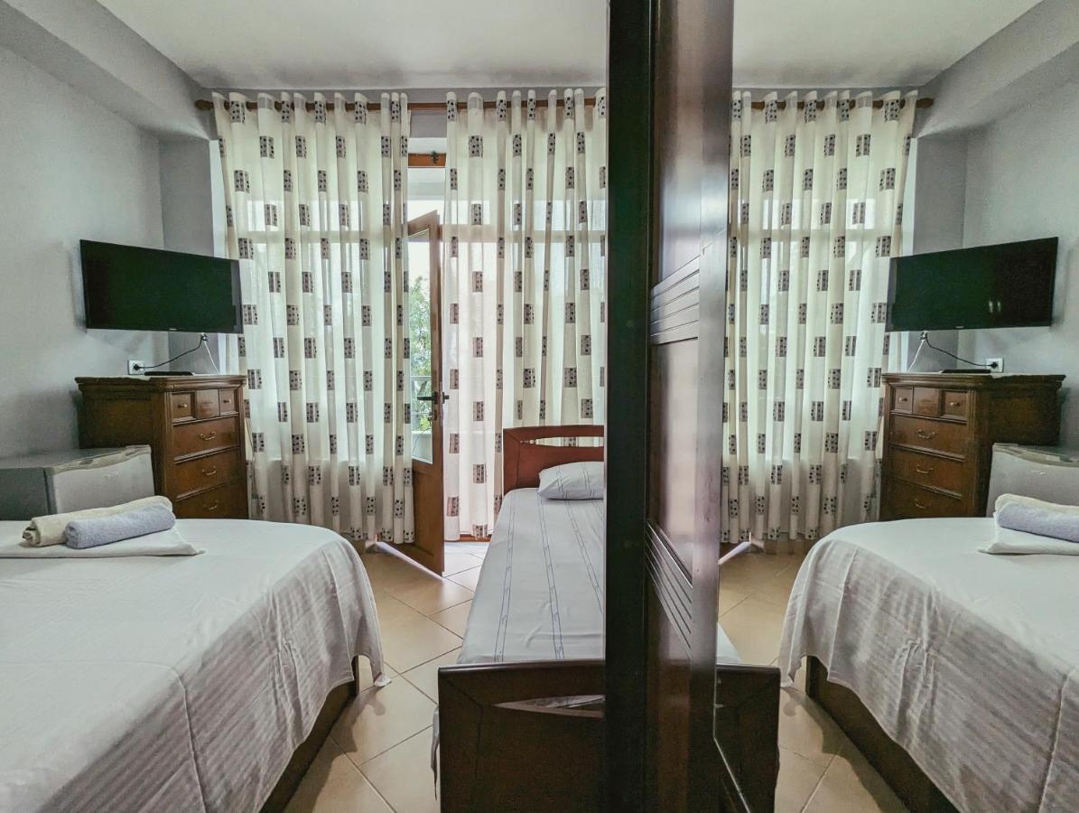 Vila Vadeha Pogradec Kültér fotó